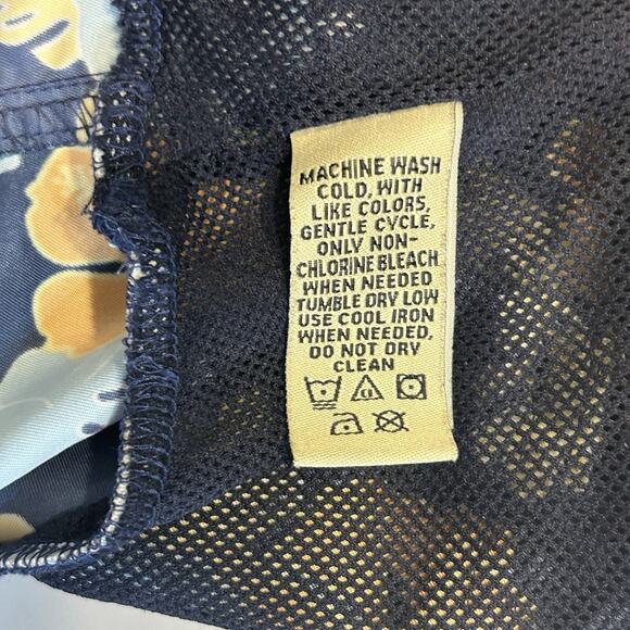 Pusser’s West Indies Men’s Swim Trunks MEDIUM Navy‎ Multi Floral - Picture 4 of 5